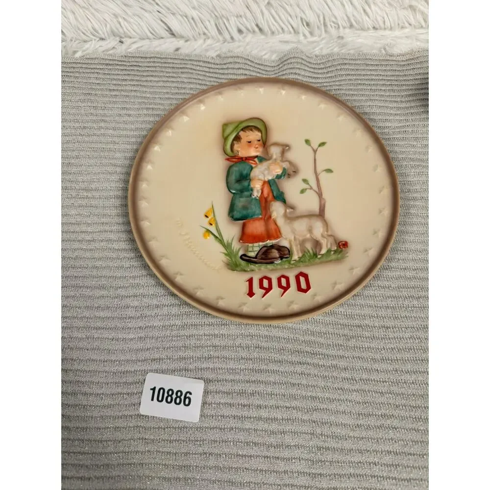 1990 Goebel Hummel Annual Plate HUM 286 West Germany 7.5